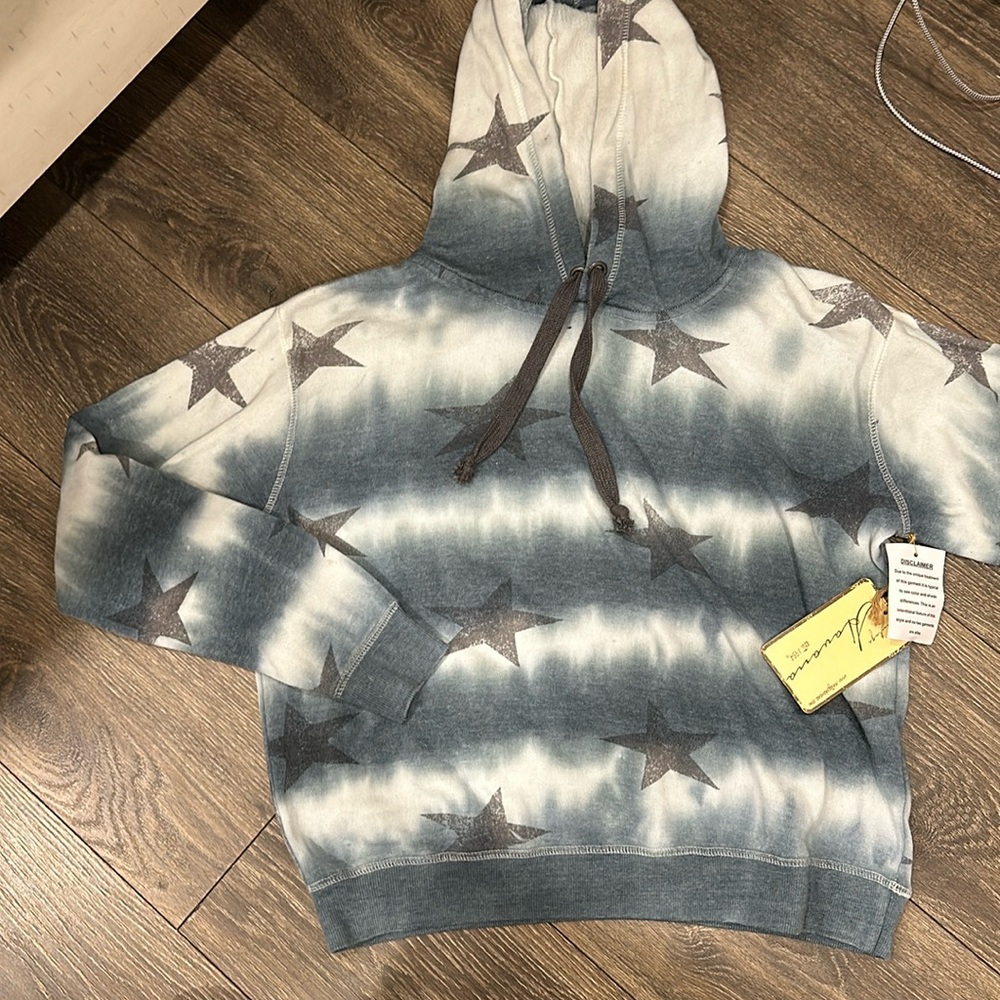 NWT Vintage Havana blue the dye with gray stars hoodie